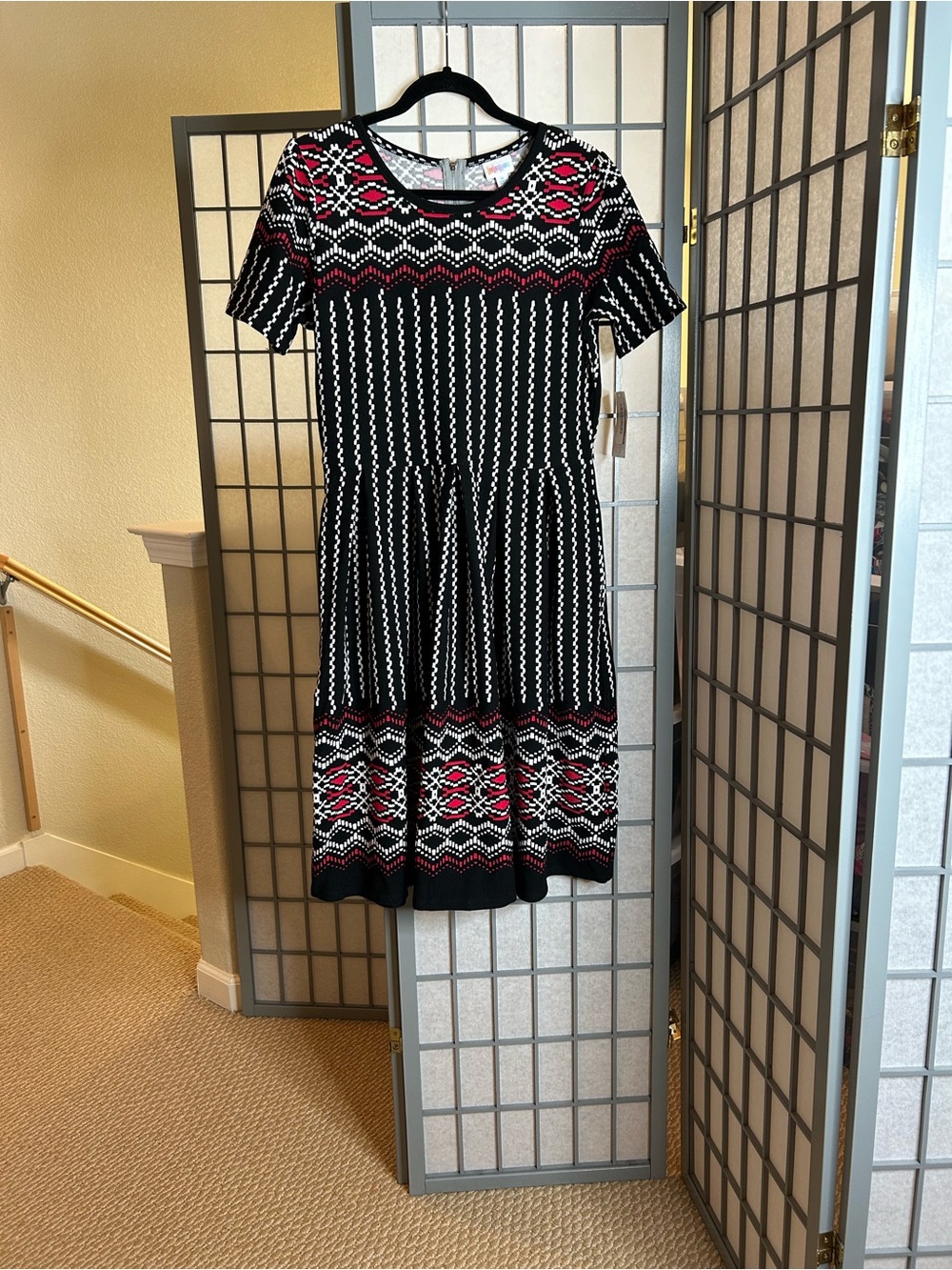 NWT LuLaRoe Amelia Black, Red & White Patterned Midi Dress